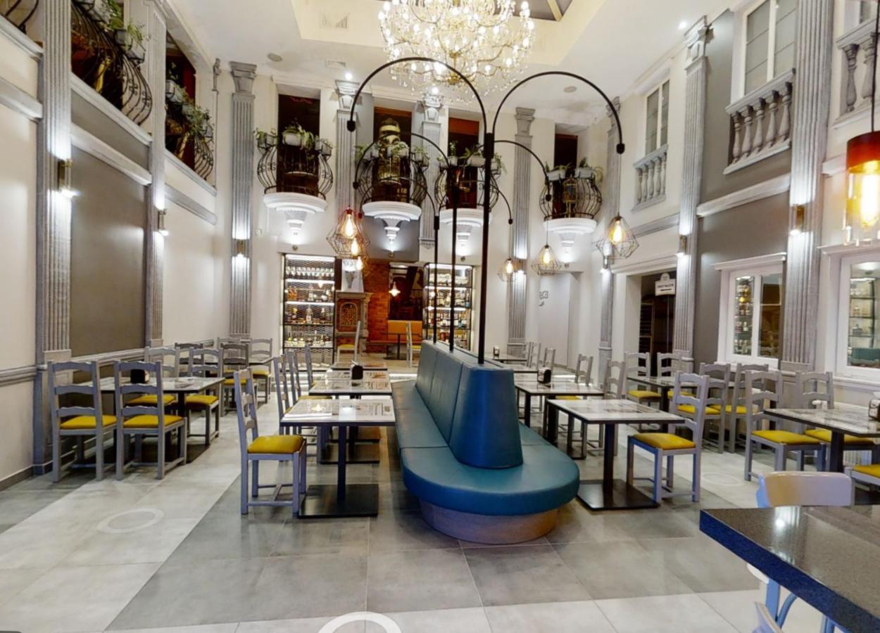 Pietrak Hotel Gniezno Dış mekan fotoğraf