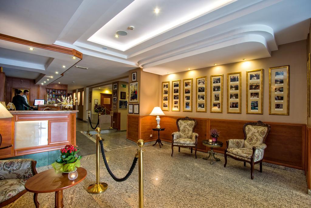 Pietrak Hotel Gniezno Dış mekan fotoğraf