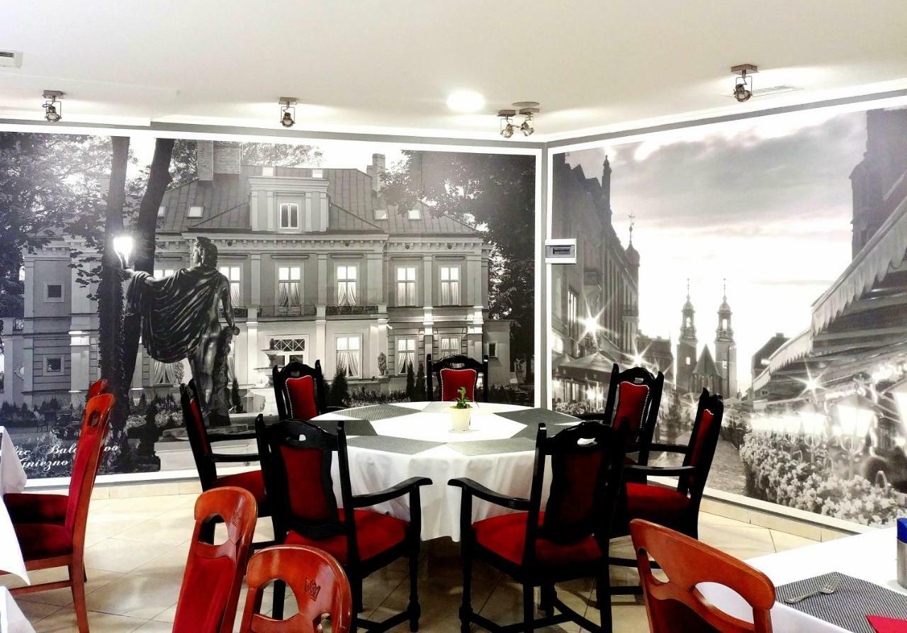 Pietrak Hotel Gniezno Dış mekan fotoğraf
